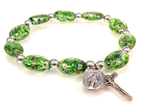 Green Murano Glass Stretch Rosary Bracelet