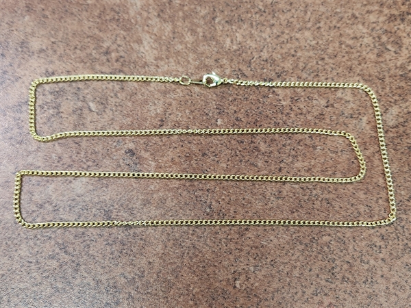 24-Inch Gold Tint Light Curb Chain with Clasp